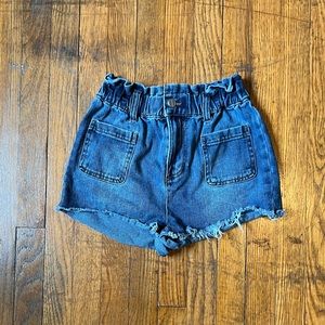 BANJARA - women’s jean shorts, stretchy waist, size 1/24, perfect condition